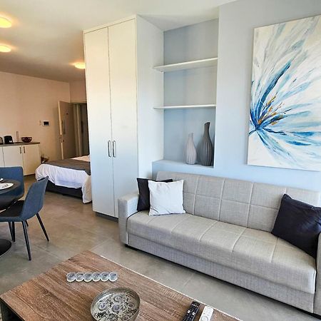 Sealife Citycenter Residences Ларнака Екстер'єр фото
